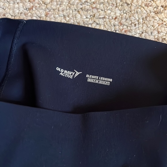 Old navy leggings - Picture 3 of 3